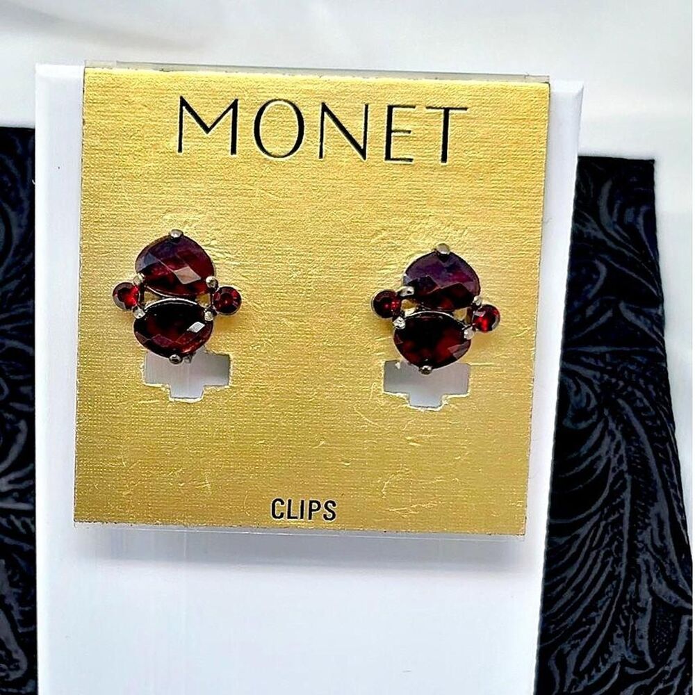 Monet-jewelry Women's Red and Gold Jewellery